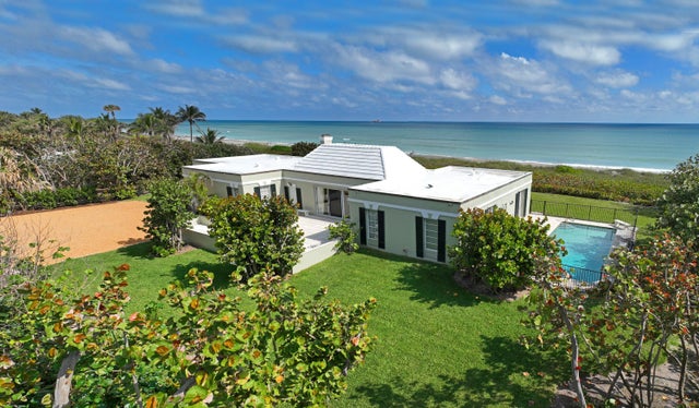 5 of 23 - 15 S Beach Road, Jupiter Island, FL