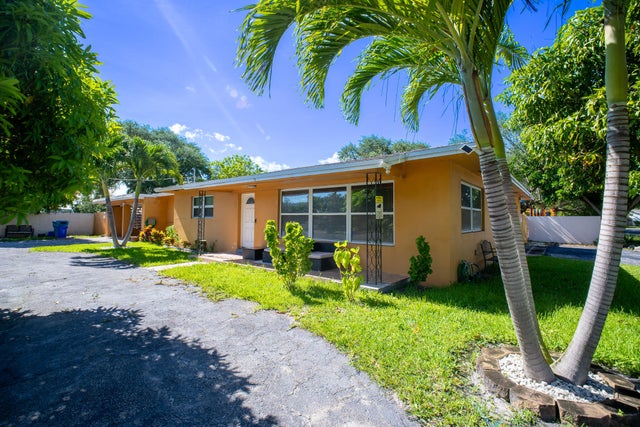 1 of 35 - 117 Se 22nd Avenue, Boynton Beach, FL