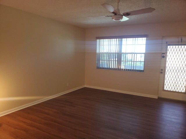 5 of 26 - 182 Farnham H, Deerfield Beach, FL