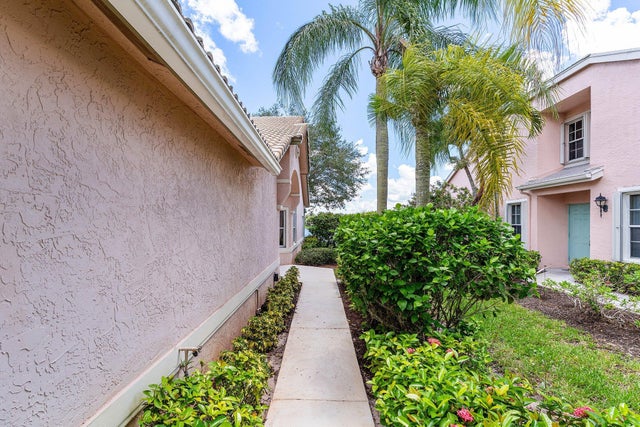 4 of 38 - 10674 Pelican Drive, Wellington, FL