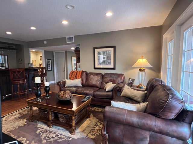 4 of 27 - 11123 Applegate Circle, Boynton Beach, FL