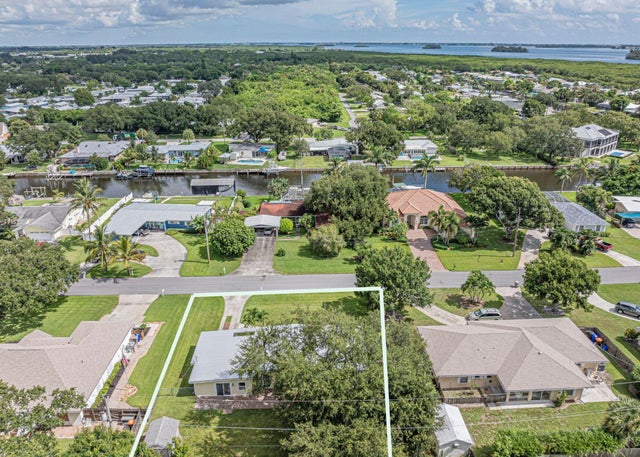 5 of 26 - 443 21st Place Se, Vero Beach, FL