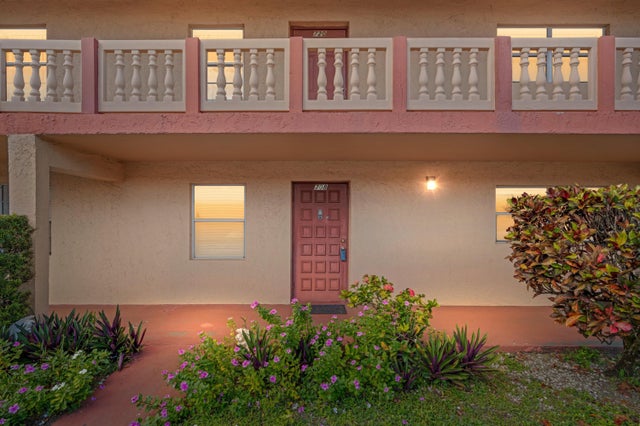4 of 35 - 9374 Sw 3rd Street #708, Boca Raton, FL