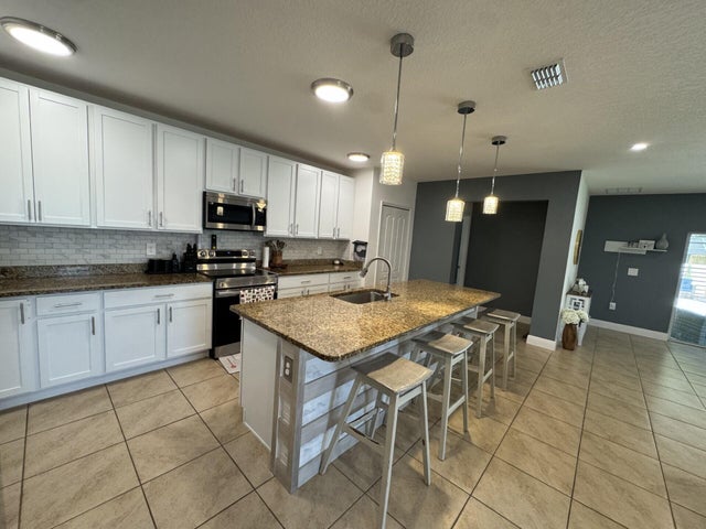 4 of 45 - 5252 Nw East Piper Circle, Port Saint Lucie, FL