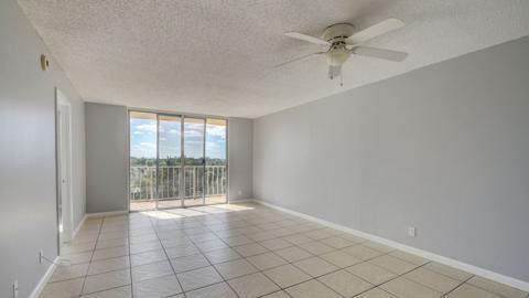 2 of 28 - 500 Executive Center Drive #5-a, West Palm Beach, FL