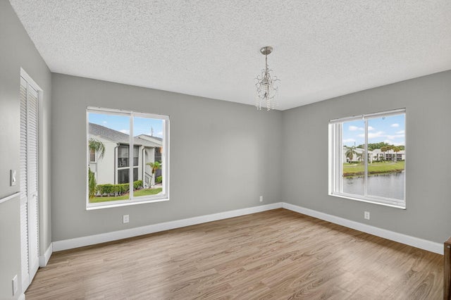 5 of 20 - 1002 Green Pine Boulevard #b2, West Palm Beach, FL