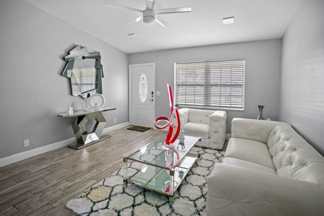 3 of 20 - 2738 Flamango Lake Drive, West Palm Beach, FL