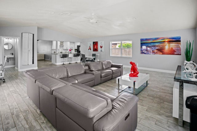 5 of 20 - 2738 Flamango Lake Drive, West Palm Beach, FL