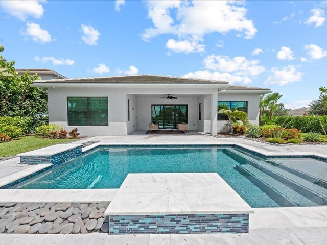 4 of 67 - 5577 Saint Armands Way, Westlake, FL