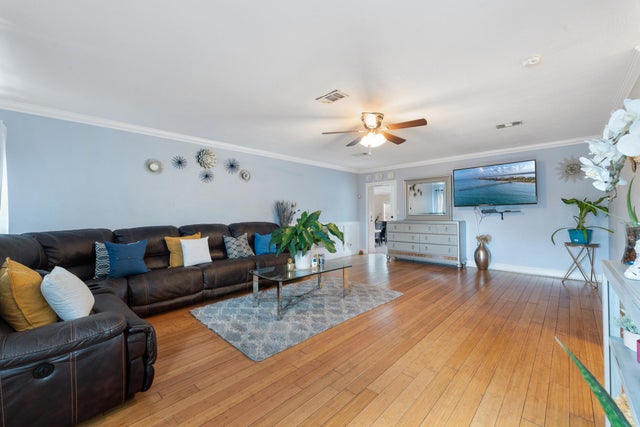 2 of 38 - 808 Wright Drive, Lake Worth, FL