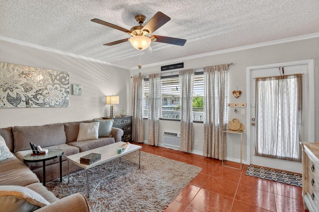 2 of 38 - 227 Tilford K, Deerfield Beach, FL
