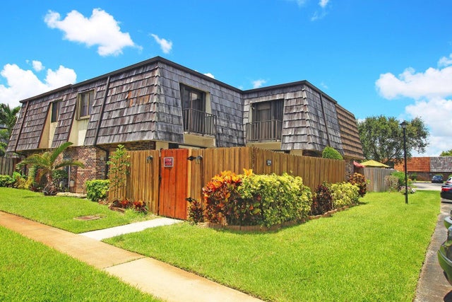 1594 Forest Lakes Circle #c, West Palm Beach