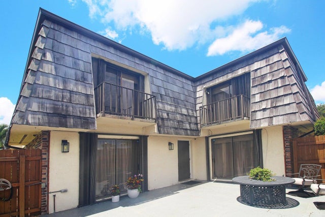 2 of 36 - 1594 Forest Lakes Circle #c, West Palm Beach, FL