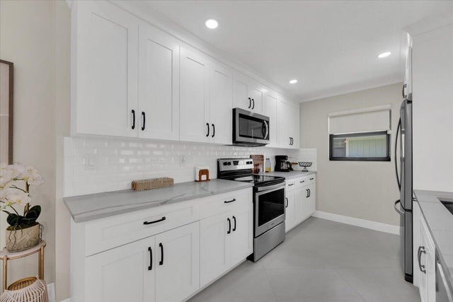 2 of 29 - 1127 E Seminole Avenue #15c, Jupiter, FL