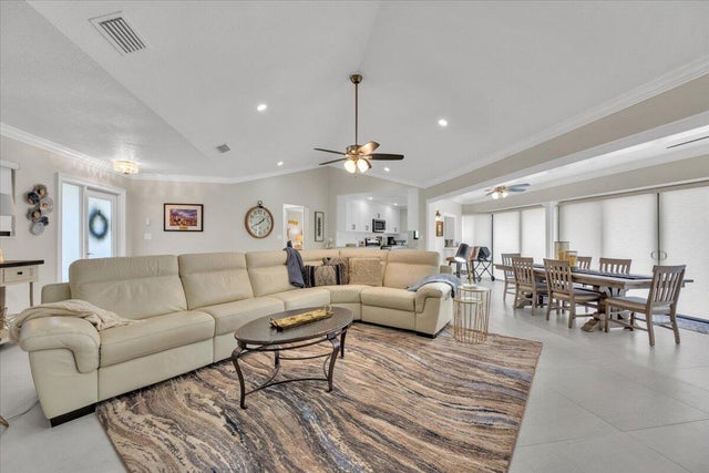 4 of 29 - 1127 E Seminole Avenue #15c, Jupiter, FL