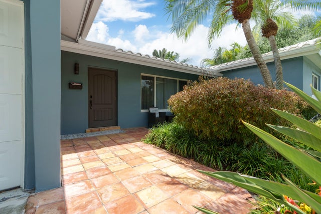 3 of 23 - 4410 Ne 15th Terrace, Oakland Park, FL