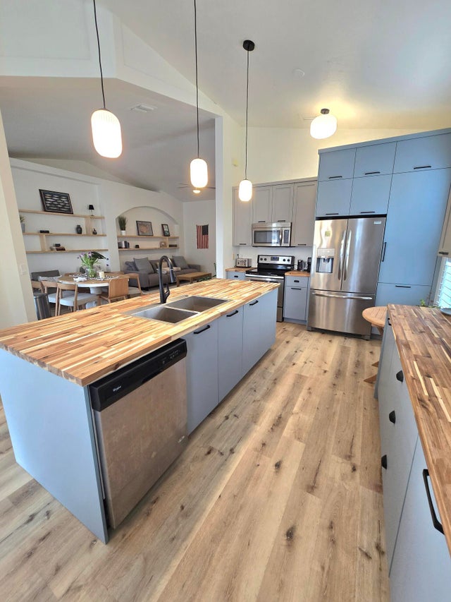 3 of 20 - 6001 Spring Lake Terrace, Fort Pierce, FL