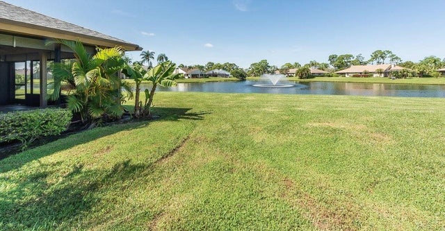 3 of 36 - 13335 Crosspointe Drive, Palm Beach Gardens, FL