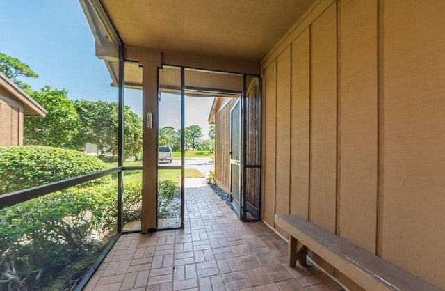 5 of 36 - 13335 Crosspointe Drive, Palm Beach Gardens, FL