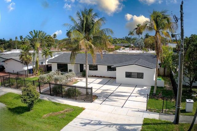 1 of 43 - 1860 Ne 199th Street, Miami, FL