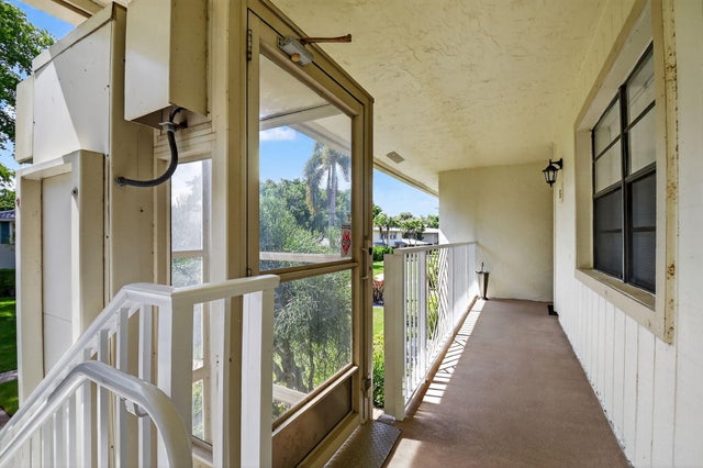 4 of 92 - 34 Westgate Lane #b, Boynton Beach, FL