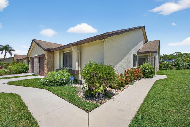 3 of 54 - 108 Village Walk Drive, Royal Palm Beach, FL