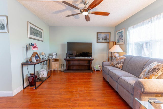 4 of 12 - 888 Flanders S, Delray Beach, FL