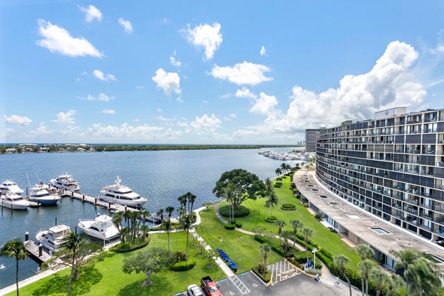4 of 34 - 1200 Marine Way #802, North Palm Beach, FL