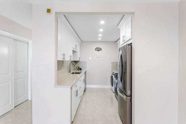 5 of 34 - 1200 Marine Way #802, North Palm Beach, FL