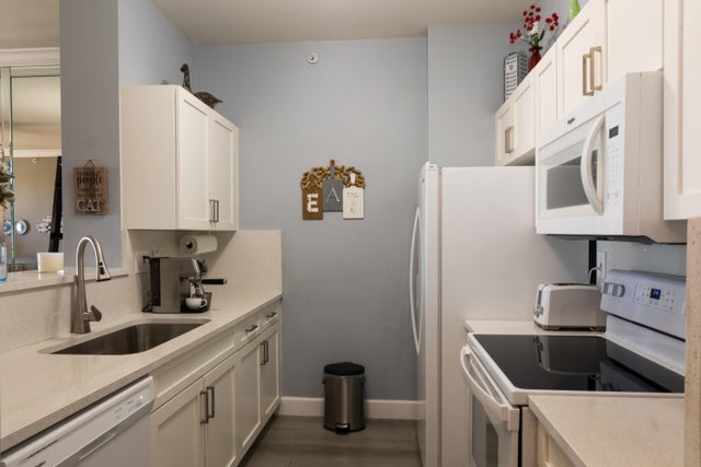 5 of 43 - 651 Okeechobee Boulevard #1008, West Palm Beach, FL