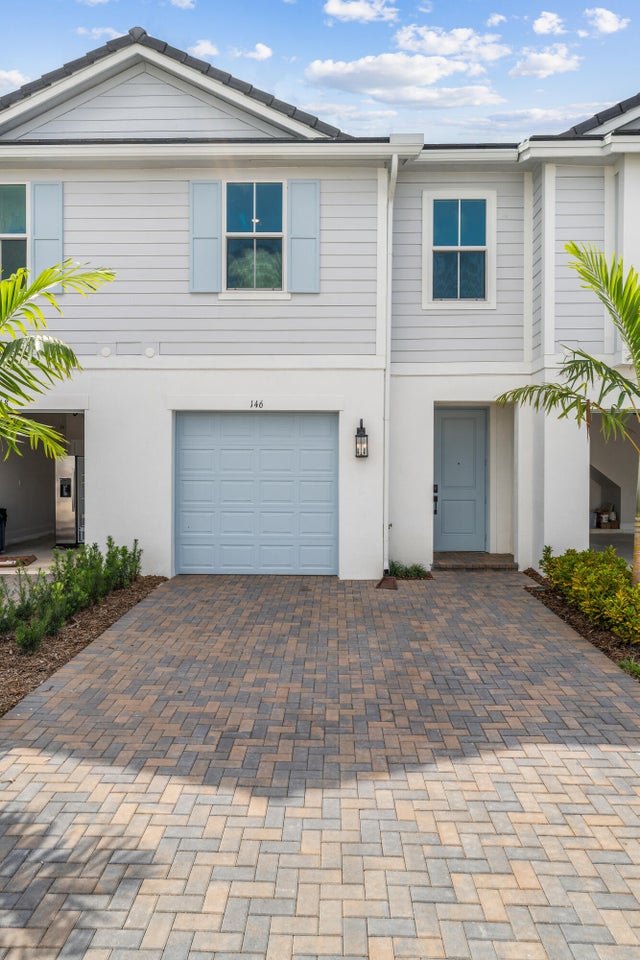 1 of 40 - 146 Se Birch Terrace #1686, Stuart, FL