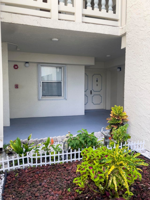 4 of 35 - 6768 10th Avenue N #115, Lake Worth, FL
