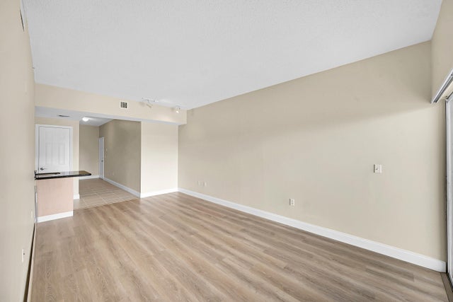 5 of 21 - 2100 Greenview Shores Boulevard #514, Wellington, FL