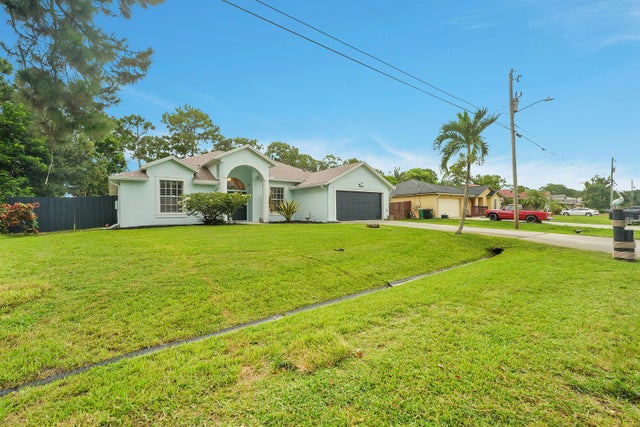 4 of 50 - 3672 Sw Conibear Street, Port Saint Lucie, FL