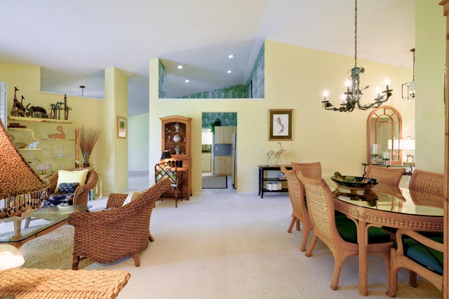 3 of 29 - 10148 Aspen Way, Palm Beach Gardens, FL