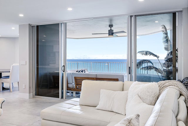 5 of 40 - 5200 N Ocean Drive #2003, Singer Island, FL