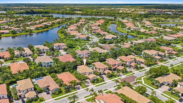 1 of 30 - 136 Behring Way, Jupiter, FL