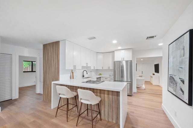 2 of 29 - 5341 Ne 17th Terrace, Fort Lauderdale, FL