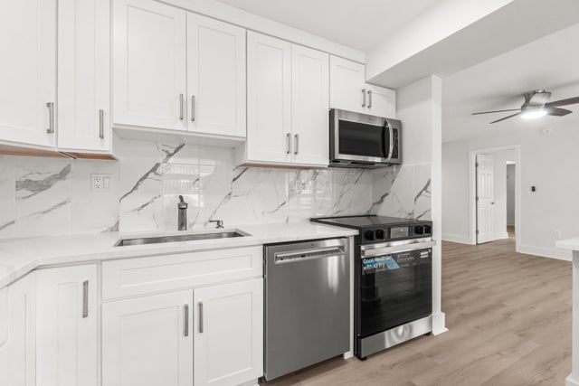 3 of 32 - 62 Piedmont B, Delray Beach, FL