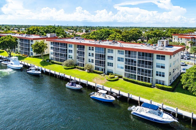4 of 49 - 3050 Ne 48th Court #402, Lighthouse Point, FL