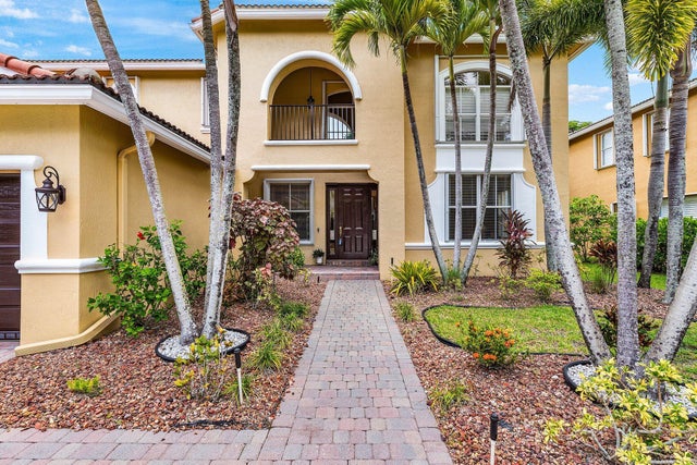 2 of 44 - 10671 Cypress Lakes Preserve Drive, Lake Worth, FL