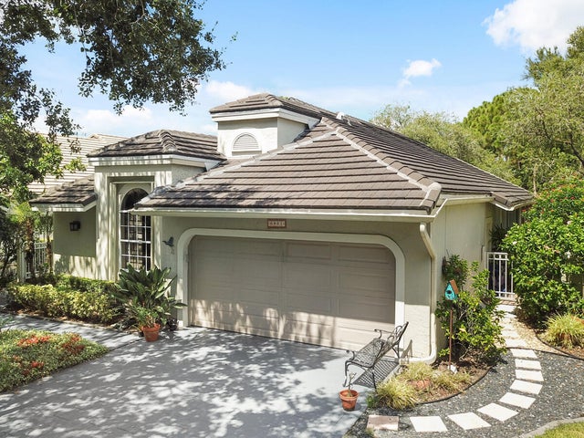 2 of 71 - 6861 Briarlake Circle, Palm Beach Gardens, FL