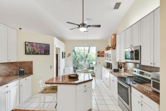 5 of 71 - 6861 Briarlake Circle, Palm Beach Gardens, FL