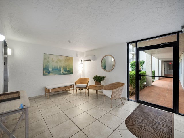 4 of 21 - 3525 S Ocean 107 Boulevard #107, South Palm Beach, FL
