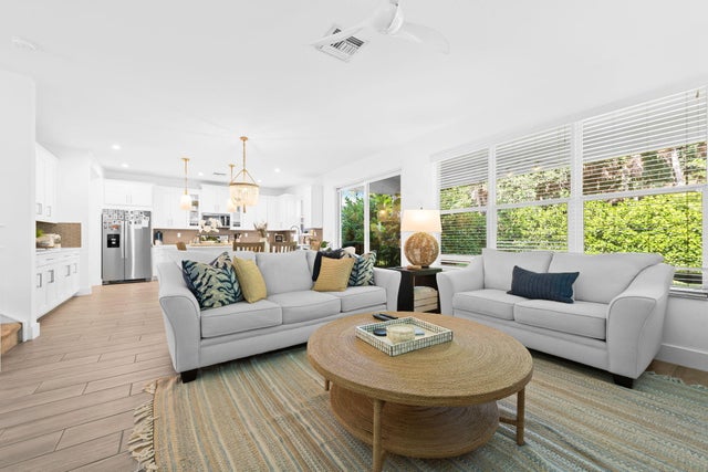 3 of 18 - 6819 Pointe Of Woods Drive, West Palm Beach, FL