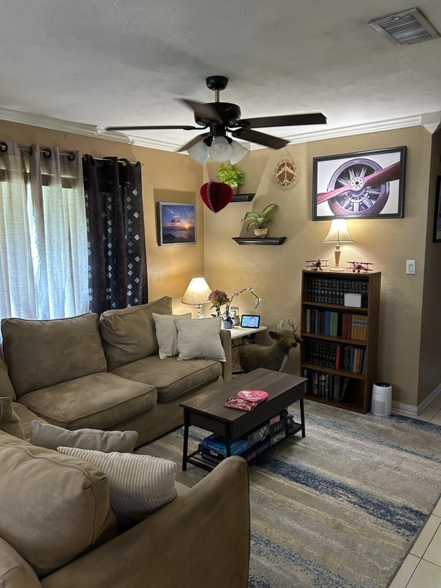 2 of 21 - 1413 Warren Avenue, Lakeland, FL
