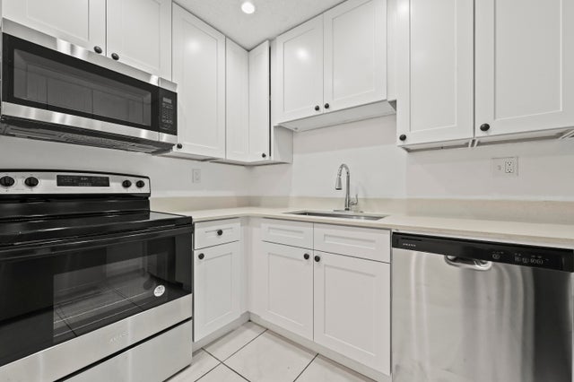 4 of 21 - 11392 Royal Palm Boulevard #11392, Coral Springs, FL