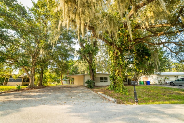 2 of 39 - 809 Se 10th Street, Okeechobee, FL