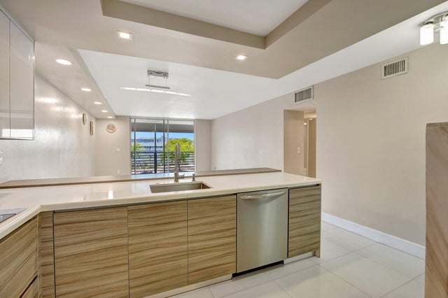 2 of 42 - 3600 Ne 170th Street #407, North Miami Beach, FL