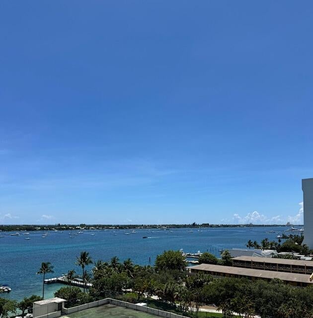 2 of 35 - 5600 N Flagler Drive #904, West Palm Beach, FL